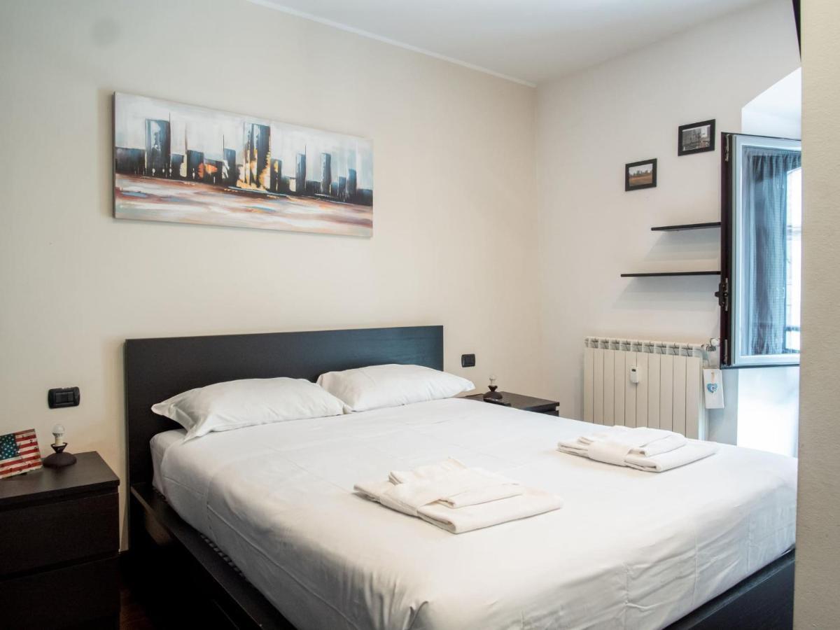 The Best Rent - Modern Duomo Apartment Милан Экстерьер фото